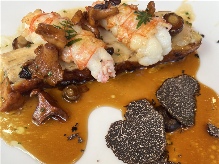 capon with langoustines and truffle